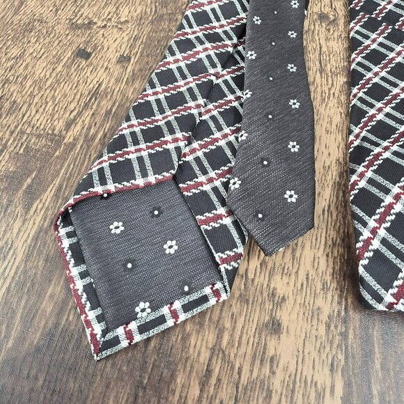 Egara Neck Tie 100% Silk Black Red White Plaid Grey Floral Designer Unique Gift - Picture 8 of 12